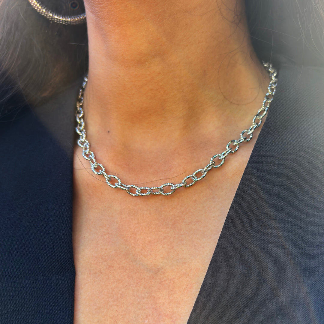 NECKLACE LOU